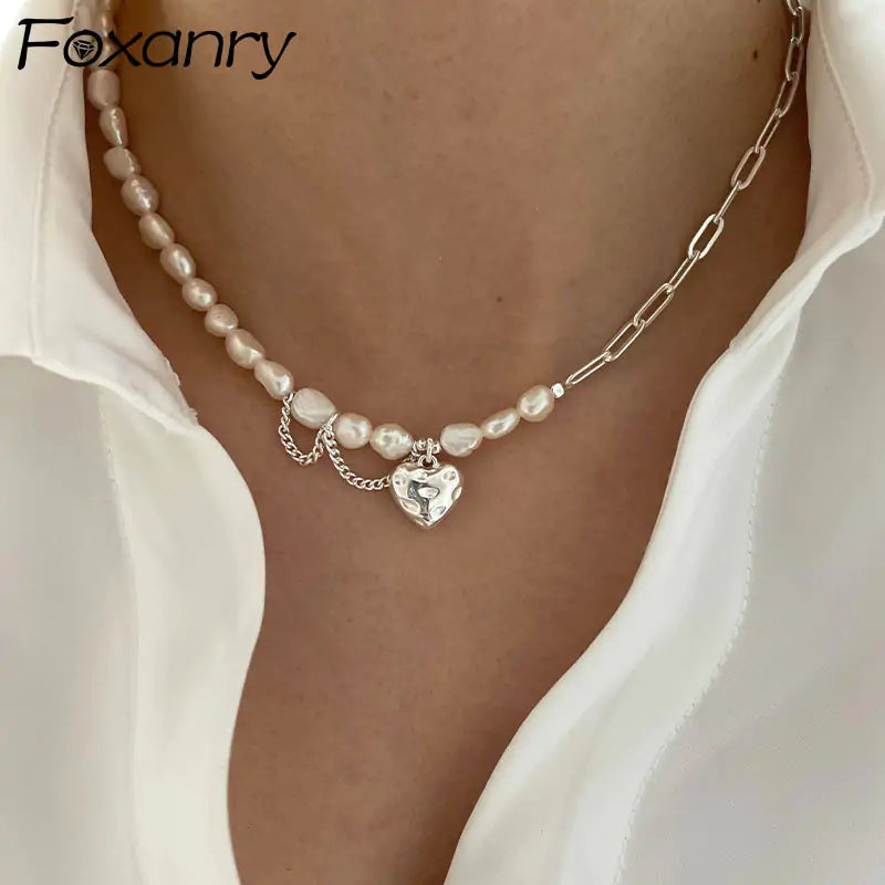 Asymmetry Pearls Necklace